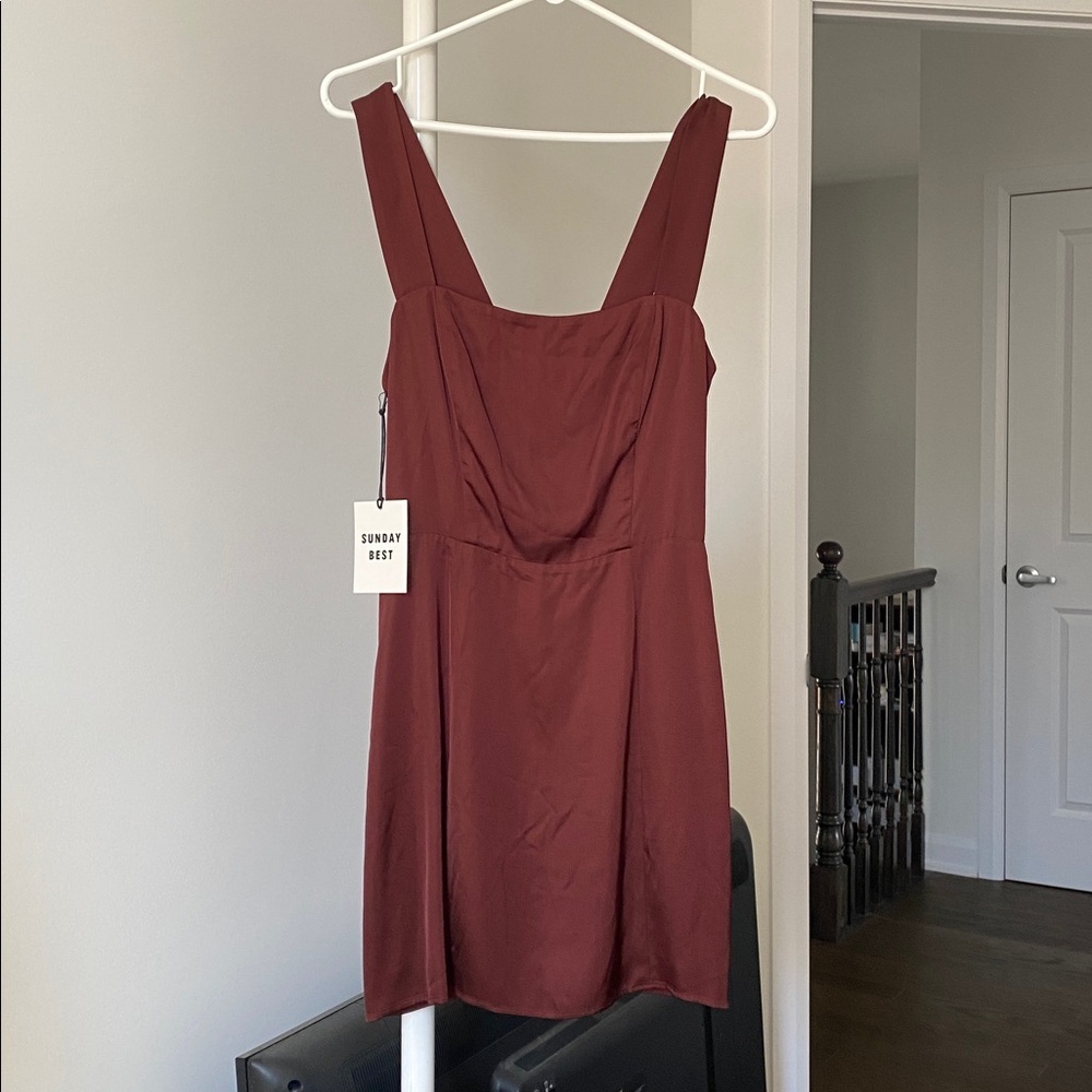 Aritzia Sunday Best tatiana satin maroon mini dress size4 - Picture 3 of 5